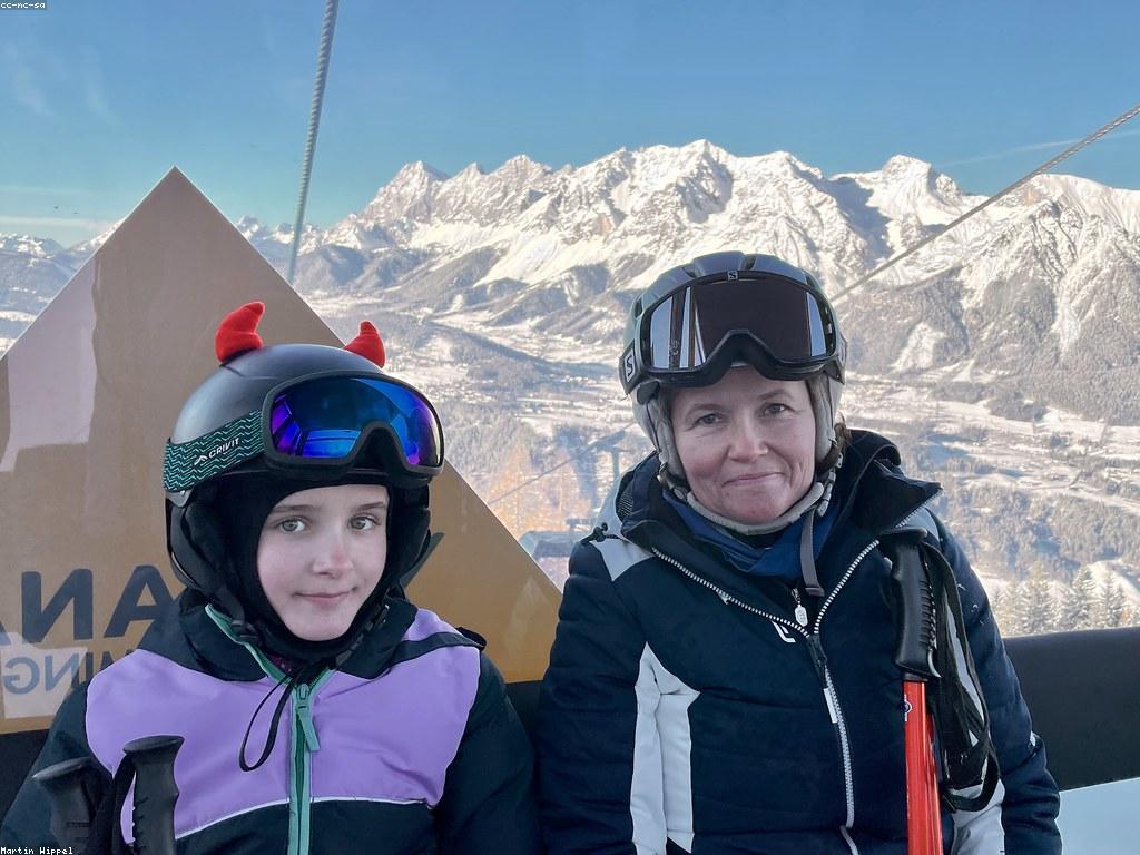 ស្លាបព្រិលល្បែង៖ កម្សាន្តនៅក្នុងពិភពរបស់ក្បាច់ស្លាបព្រិល